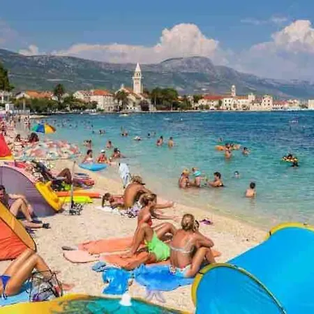 Spacious Matej Near The Sea *